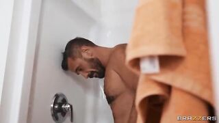Nicole allows only anal sex, following strict rules