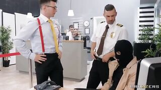 Foolish robber gets banged in the bank office