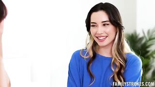 A mouth worth a million dollars in an FFM threesome