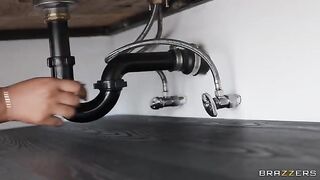 Plumber arrived at the right moment and left a mark