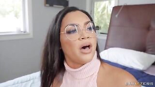 A man fucked two bitches in the garage, a banned action