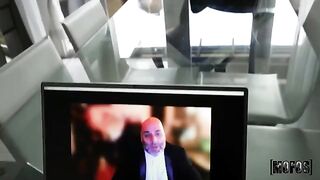 Instead of fucking in video call, better to fuck me