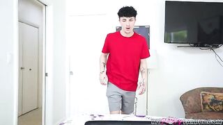 Auntie got a dick in her pussy, she can not stop moaning