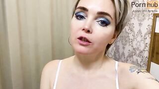 I gave an offering to my servant, and she compensated me for her holes in a steamy homemade scene