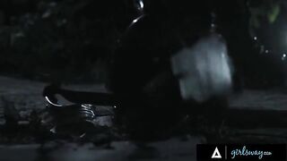 The Huntress Arrives in the Wasteland for a Busty Droid threesome