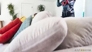 Now we're going to study the anatomy of a penis! - Cosplay threesome