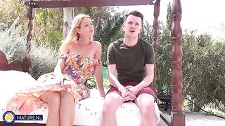Romantic blowjob sex with a blondie in nature
