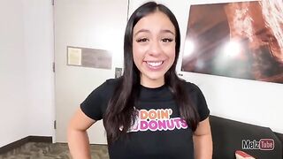 The man rewarded the girl with his cock after the dessert