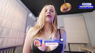Wouldn't it be better to put a dick in your mouth? - Amateur Couple