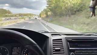 A girl has sex with the Uber driver in the back seat of his car