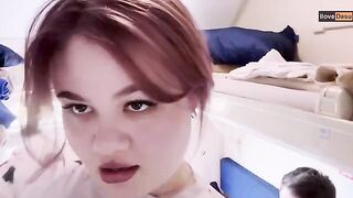 A cute girl got a blowjob while traveling by train, right on the money