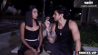 The best pick up lines to use when you see a girl you like