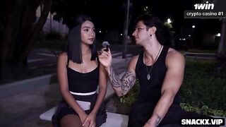 The best pick up lines to use when you see a girl you like