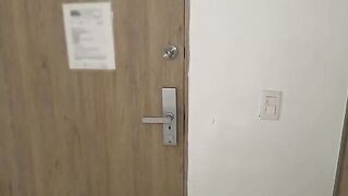 A Colombian girl has sex at home with a big dick in her ass