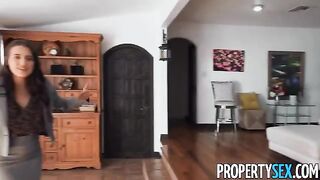 A picky client was convinced by the sexy real estate agent to buy a house